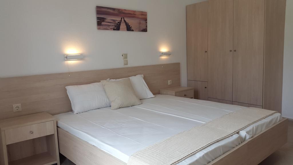 Foteinos Apartments Perivolion Luaran gambar